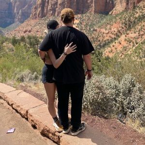 Meet your Posher, Ethan